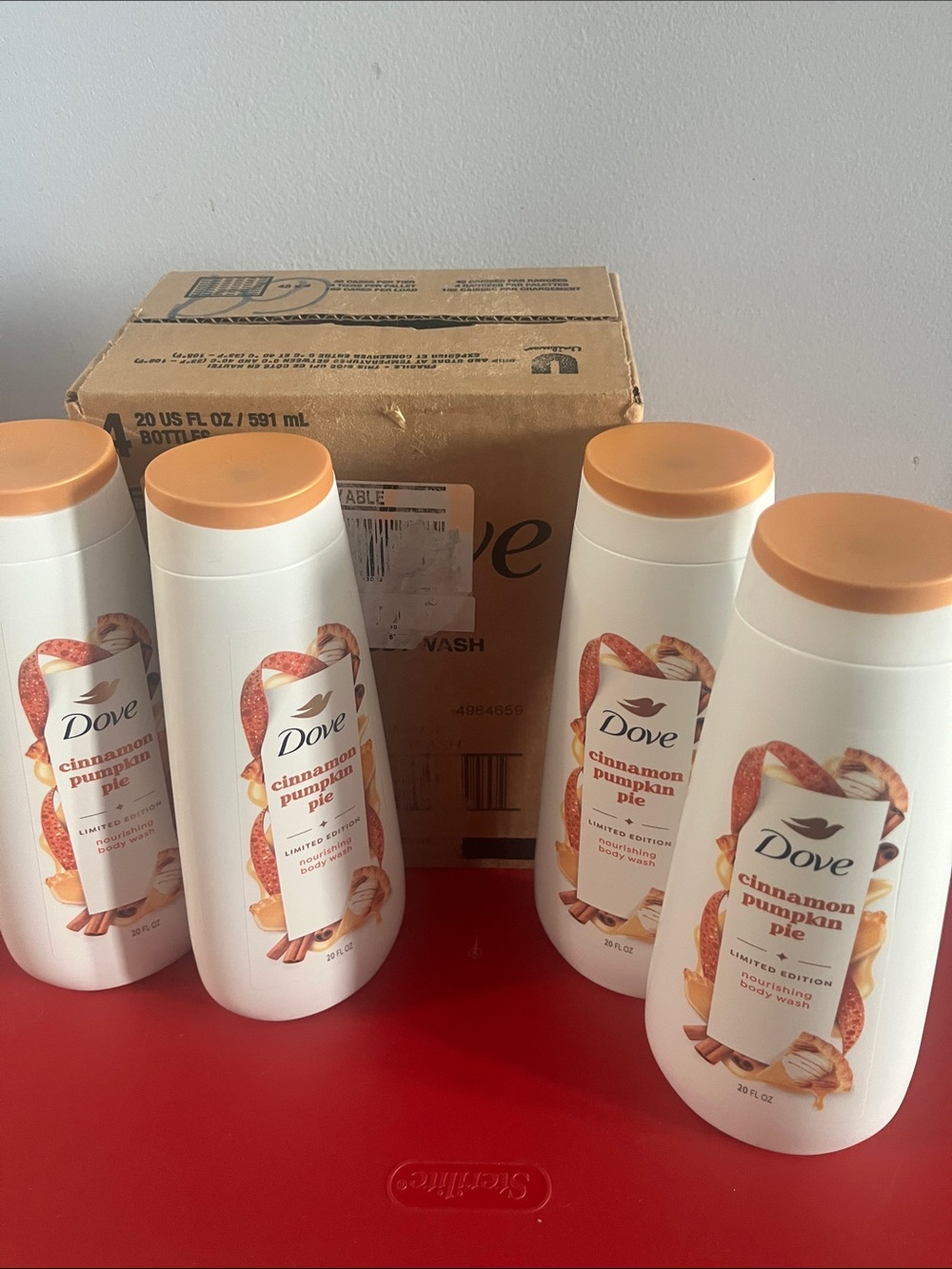 DOVE BODY WASH HOLIDAY CINNAMON PUMPKINS PIE BUNDLE OF 4 bathroom soap